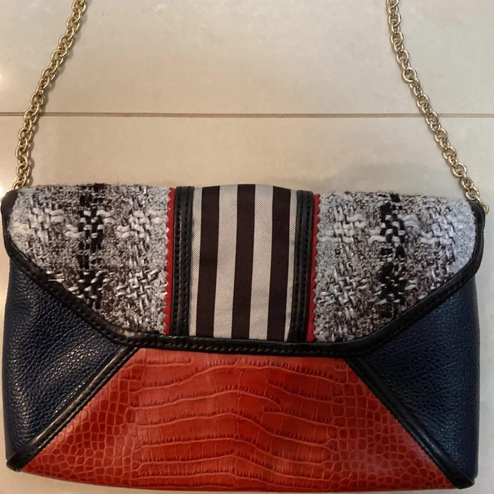 NWOT Henri Bendel handbag genuine leather - Picture 5 of 12